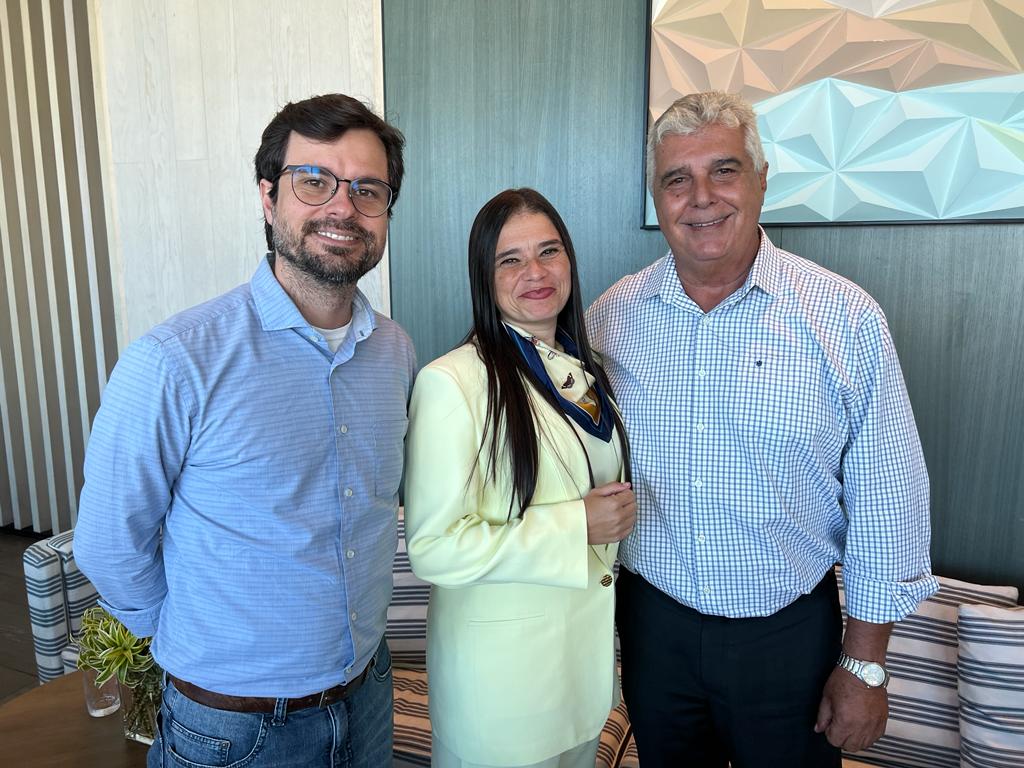 Chicao Bulhoes Alexandra Bueno e Alfredo Lopes