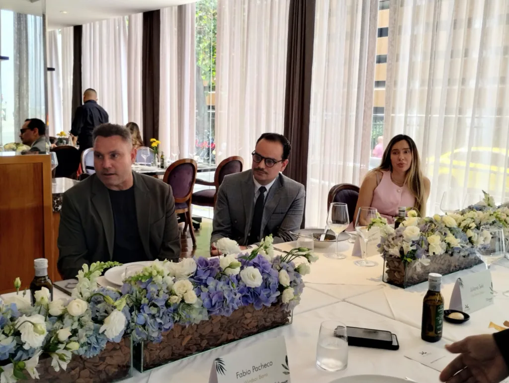 WhatsApp Image 2025 11 18 at 13.42.33 1