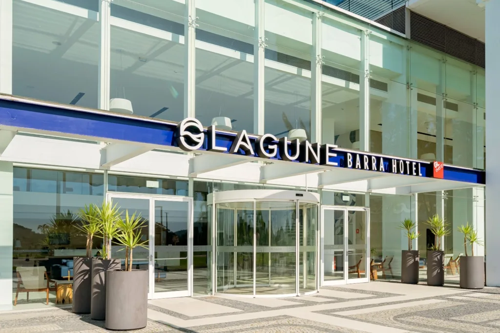 318c0ec0 d616 4146 8b33 df0bc4963be3