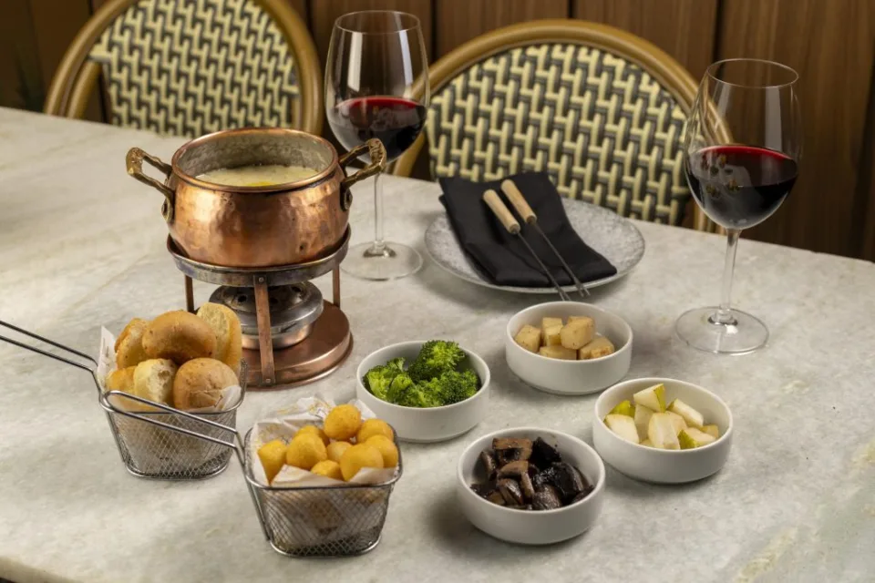 Loire Bistro Fondue Divulgacao 1024x683 1
