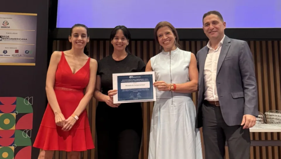 c4c0bd2fd5e2d44ec0c2f0e296cd5d94