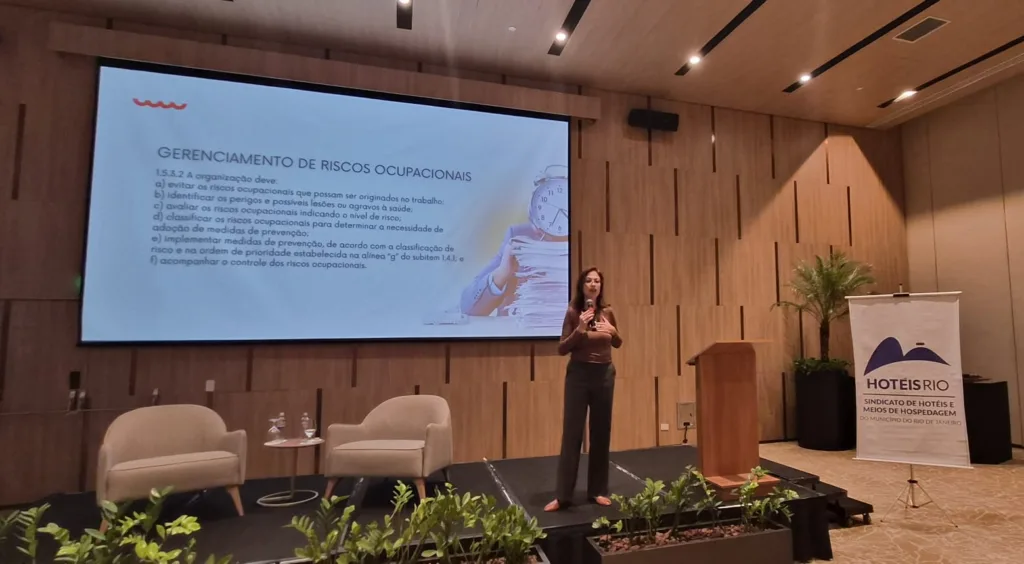 HotéisRIO realiza ciclo de seminários sobre relações de trabalho na hotelaria 25 58dda085 2422 49e6 92f5 edfd20f59199