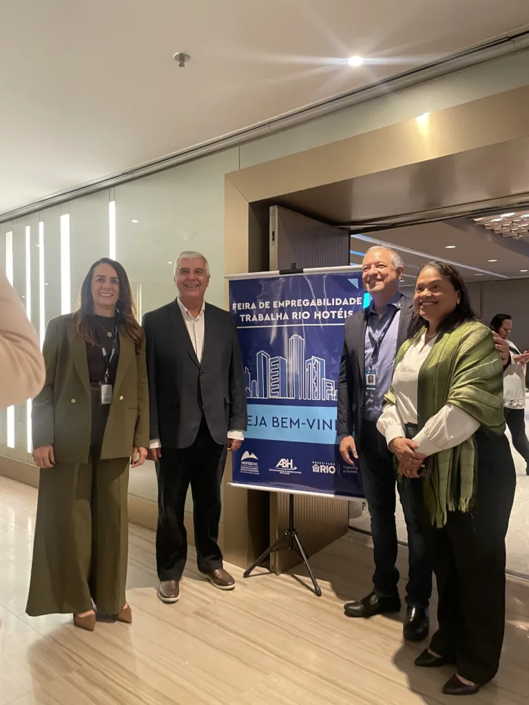 Feira do HotéisRIO e da ABIH-RJ ofereceu vagas de emprego na hotelaria 41 IMG 2004