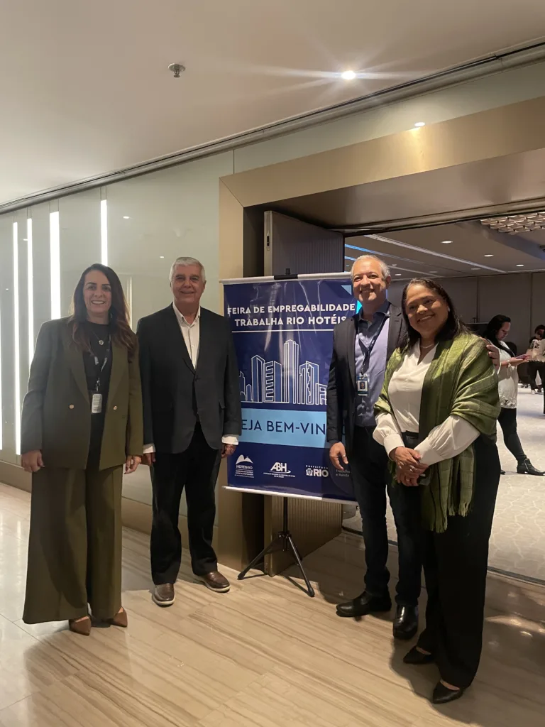 Feira do HotéisRIO e da ABIH-RJ ofereceu vagas de emprego na hotelaria 42 IMG 2006