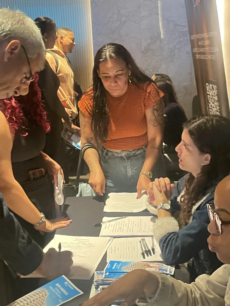Feira do HotéisRIO e da ABIH-RJ ofereceu vagas de emprego na hotelaria 58 IMG 2037