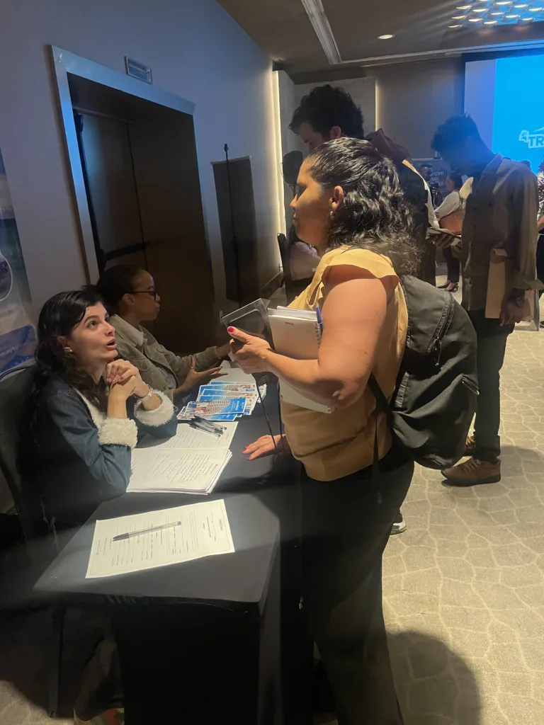 Feira do HotéisRIO e da ABIH-RJ ofereceu vagas de emprego na hotelaria 61 IMG 2043