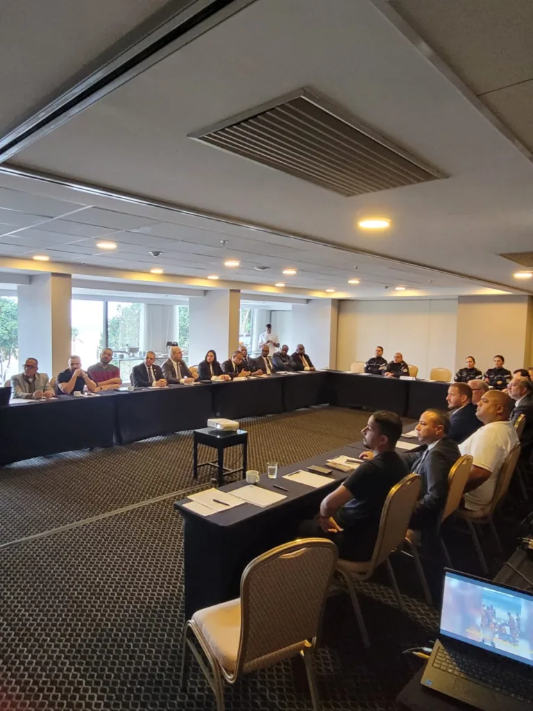 Fórum dos gerentes de segurança da hotelaria recebe novos comandantes da PM 18 WhatsApp Image 2026 05 29 at 12.25.34 1