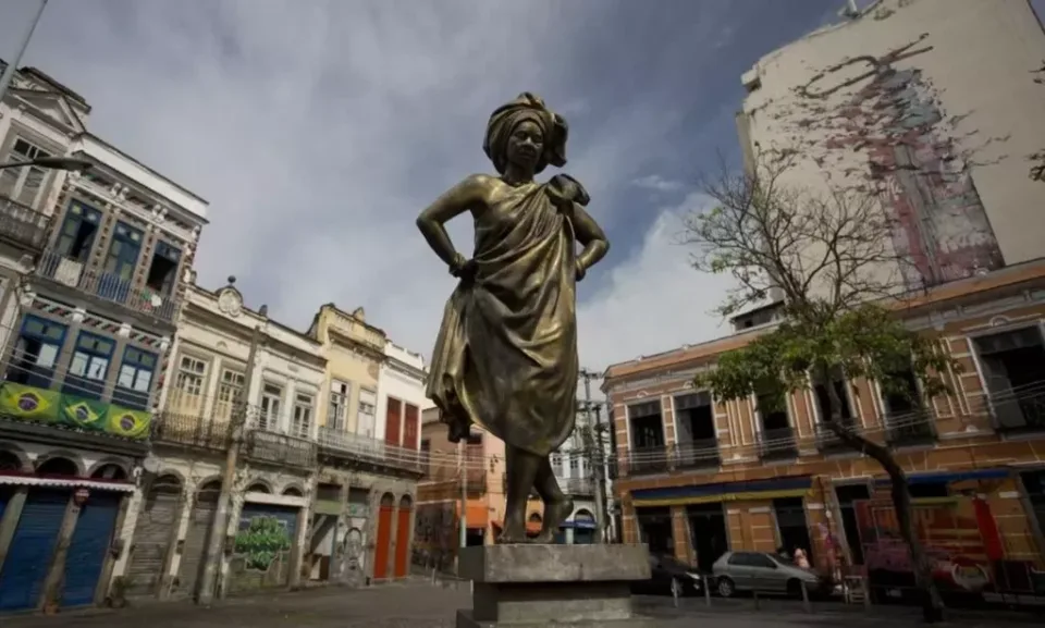centro historico rio pequena africa 1024x615 1