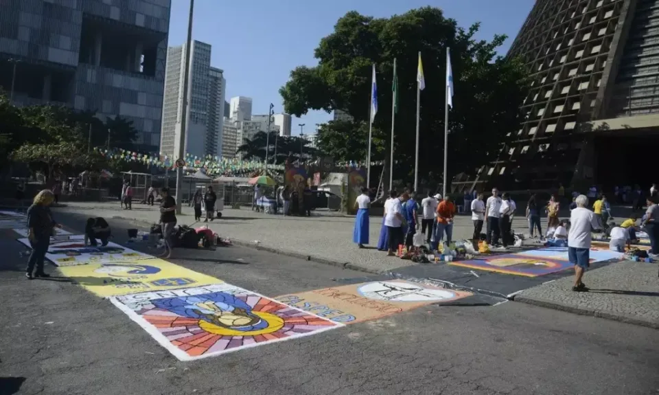 corpus christi 2026 tera procissao no centro do rio e tapetes de sal na avenida chile