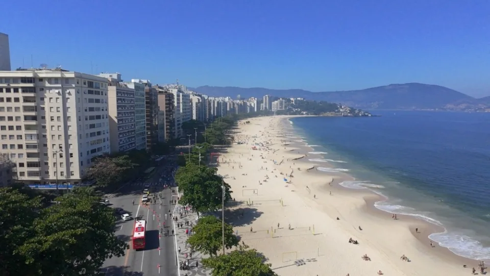 praia de icarai niteroi 1000x564 1