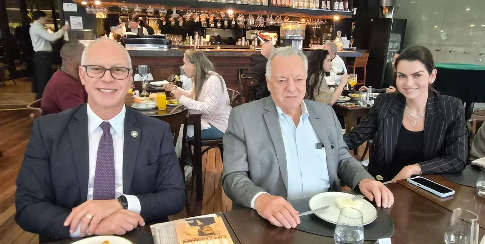 6 Empresarios cariocas discutem foto 2 1