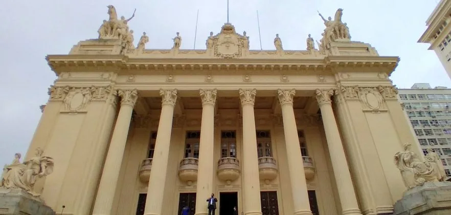 visita ao palacio tiradentes faz sucesso e atrai mais de 9 mil pessoas em 2026 saiba como agendar