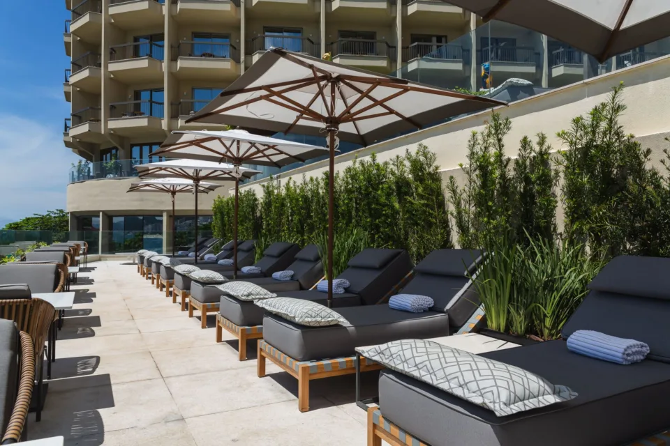 fairmont rio amplia hospedagem de luxo com 69 acomodacoes exclusivas e