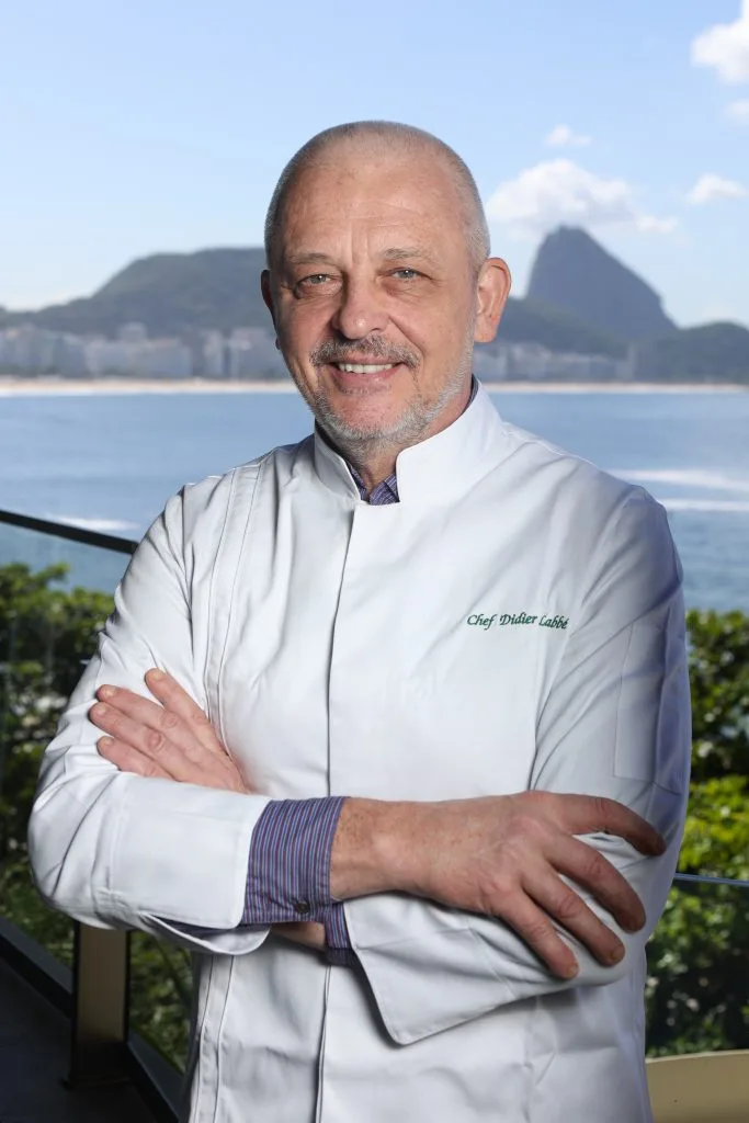 jantar de gala celebra a festa nacional da franca com menu de chefs fr