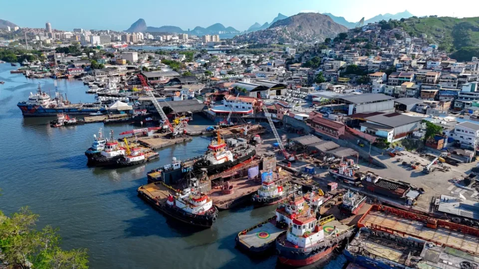 niteroi tera construcao de quatro navios tanque que devem gerar ate 1