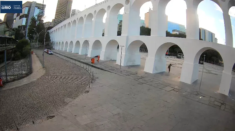 prefeitura do rio amplia monitoramento na lapa com 62 cameras e alerta