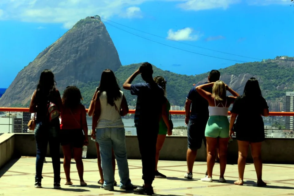 rio e o destino mais procurado por turistas internacionais em julho