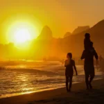 turismo injeta r 12 2 bilhoes na economia do rio entre janeiro e abril
