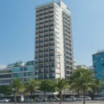 Fachada do edifício do antigo Hotel Praia Ipanema, na Avenida Vieira Souto, de frente para a Praia de Ipanema, no Rio de Janeiro