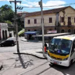 Fachada do Cine Santa, no Largo do Guimarães, em Santa Teresa, Rio de Janeiro