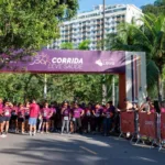 Corredores participam da Corrida Leve na orla da Lagoa Rodrigo de Freitas, no Rio de Janeiro