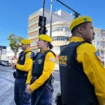 Agentes da Força Municipal da Guarda Municipal do Rio de Janeiro em patrulhamento
