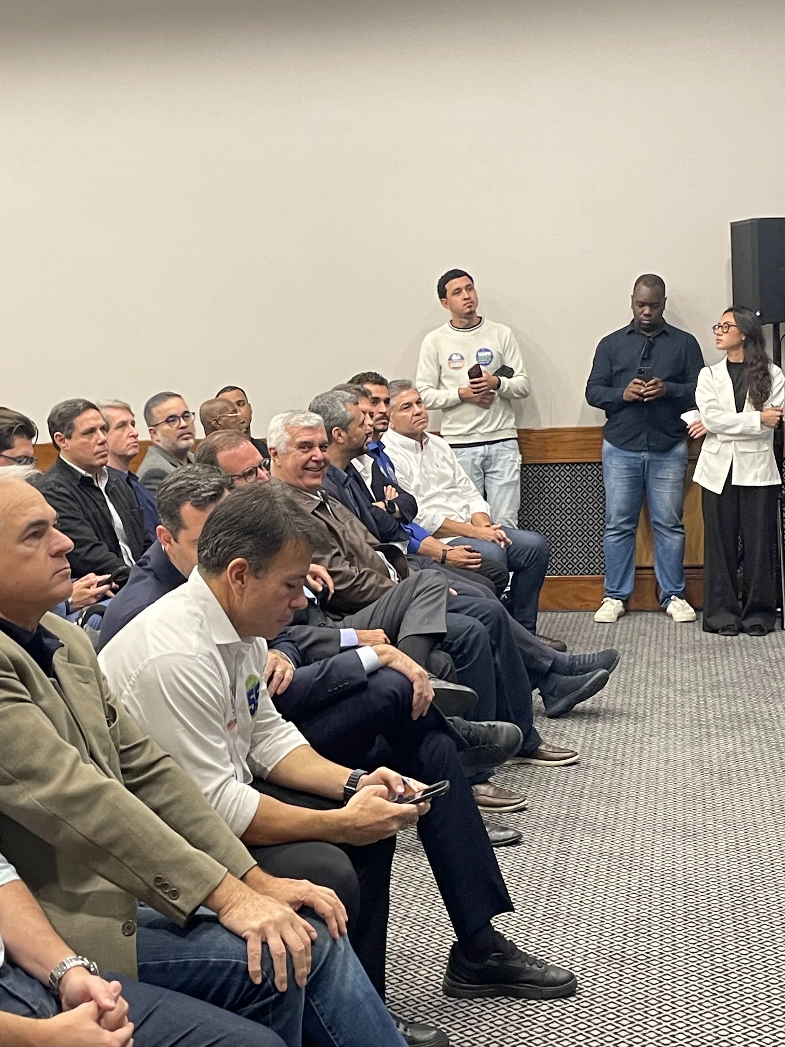 Registro da 23ª edição do Fórum de Segurança do HotéisRIO e ACIR com o candidato Eduardo Paes, no Rio de Janeiro