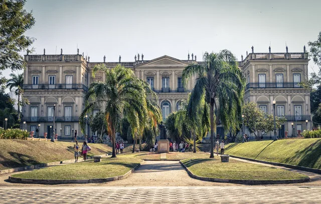 Fachada do Museu Nacional/UFRJ, no Palácio de São Cristóvão, na Quinta da Boa Vista, no Rio de Janeiro