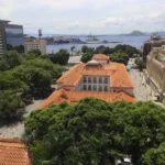 Praça Marechal Âncora, no Centro do Rio de Janeiro, área prevista para virar polo gastronômico e cultural