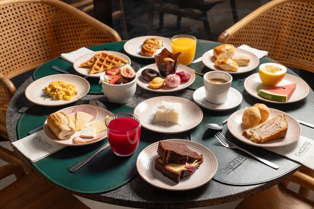 Café da manhã temático de Dia das Crianças no Radisson Rio de Janeiro Barra