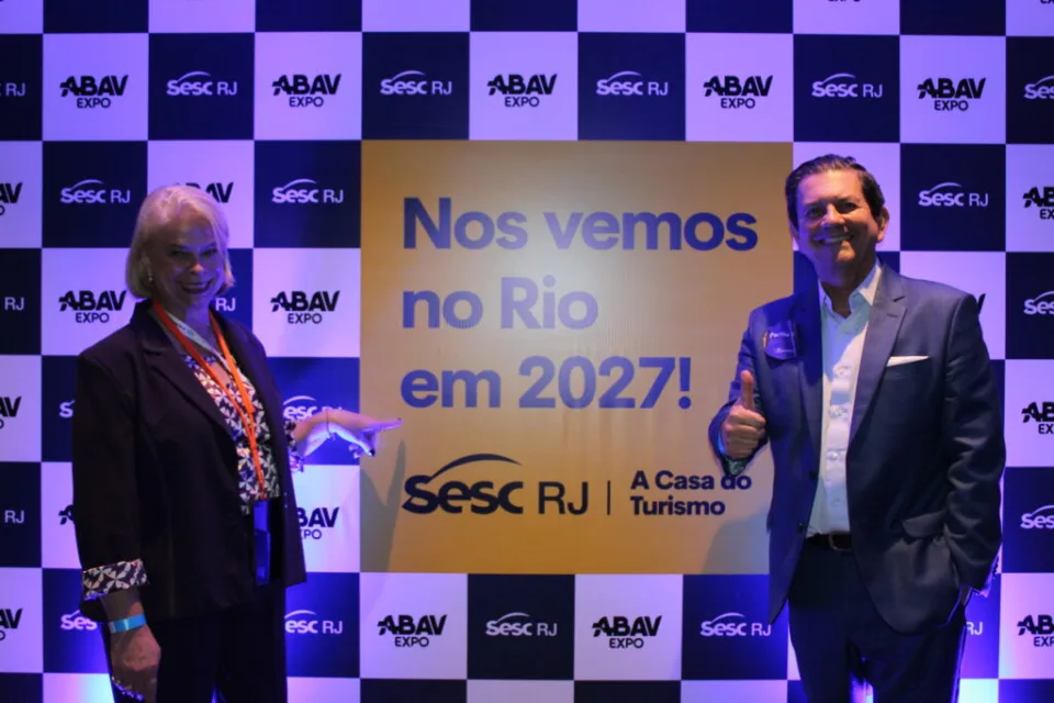 Coquetel da Fecomércio-RJ durante a Abav Expo 2026, quando foi anunciada a sequência de seis edições da feira no Rio de Janeiro