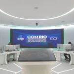 Nova central do COM RIO inaugurada no Centro de Operações Rio para monitoramento do transporte público