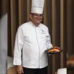 Chef Deraldo Bomfim, do Curi Restaurante, na Barra da Tijuca