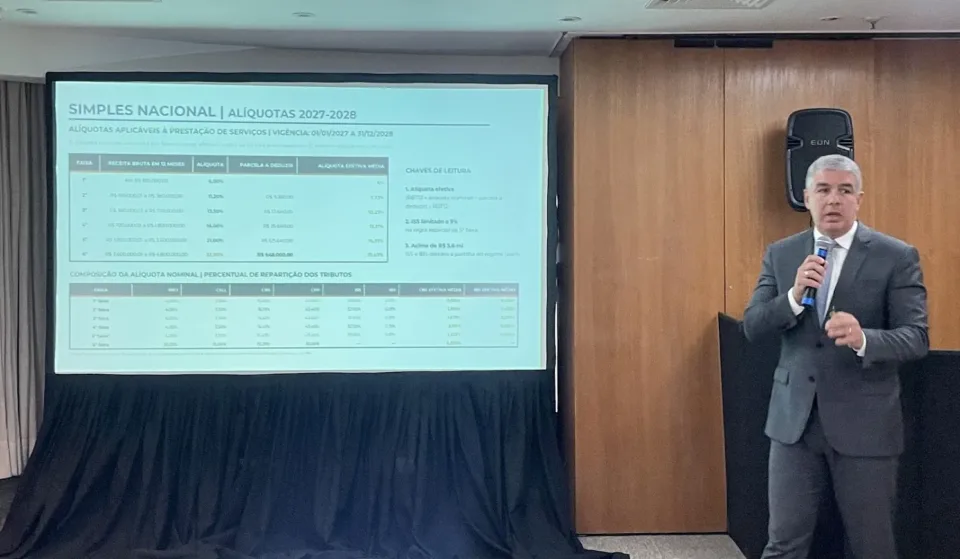 Reunião do Fórum de Controladoria do HotéisRIO no Hotel Porto Bay Rio de Janeiro