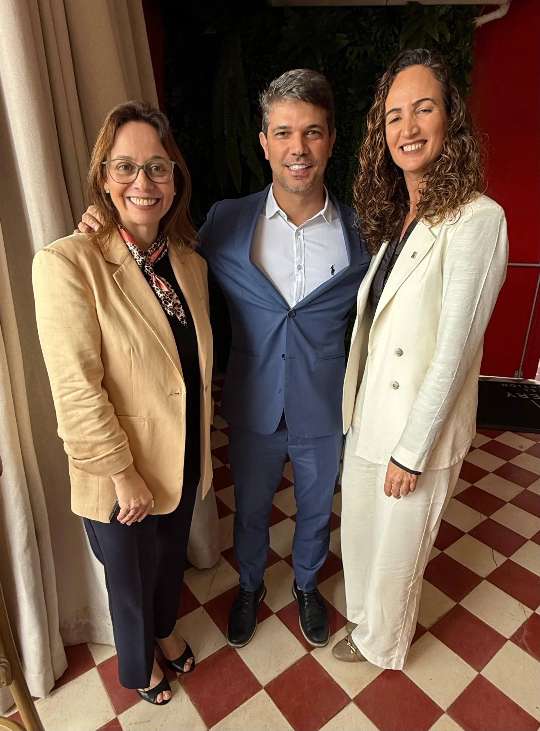 Encontro dos gerentes gerais dos hoteis cinco estrelas do HoteisRIO com o secretario de Seguranca Urbana Brenno Carnevale