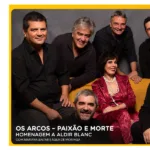 Mariana Baltar e os músicos do Água de Moringa na arte do espetáculo Os Arcos – Paixão e Morte