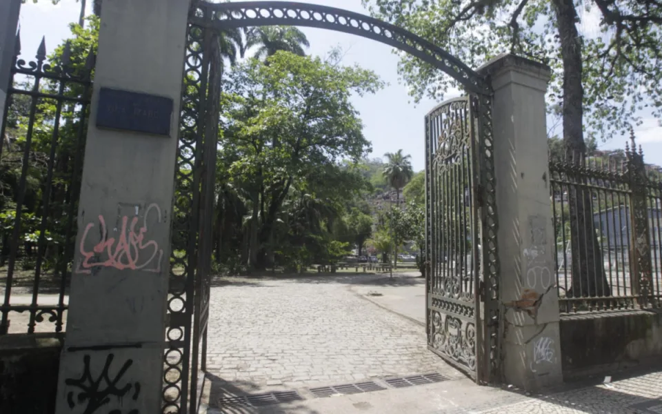 Obras de revitalização do Parque Recanto do Trovador em Vila Isabel, Zona Norte do Rio
