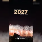 Arte do Réveillon 2027 da Rede Windsor com fogos de artifício sobre o mar à noite