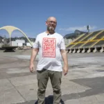 Historiador Luiz Antonio Simas na Praça da Apoteose, no Sambódromo do Rio