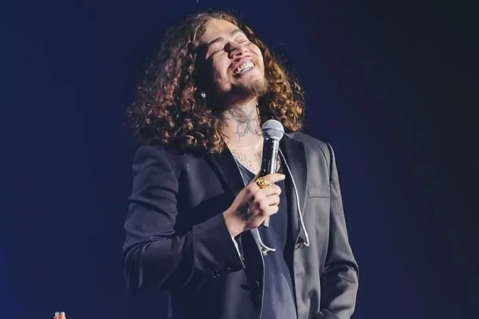 O humorista Whindersson Nunes, que apresenta o show de stand-up Isso Definitivamente Nao E Um Culto no Qualistage, na Barra da Tijuca, no Rio de Janeiro